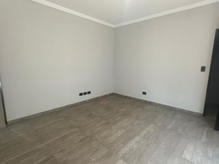 Foto 15 de VENTA PH 3 AMB CON BALCON Y PATIO , DOS HAB , DOS BAÑOS. Superficie tiene 50 m2 cubiertos y 13 m2 descubiertos