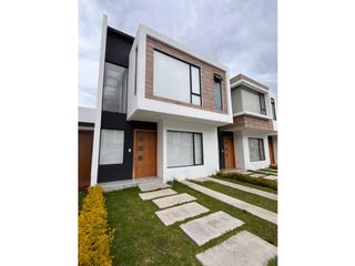 Foto 1 de Venta o Renta de Casa Amueblada, Cuenca, Ricaurte 122m²