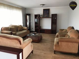 Foto 3 de Casa de arriendo en 10 de Agosto  – código:18817
