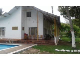 Foto 4 de CASA CAMPESTRE EN MELGAR EN VENTA