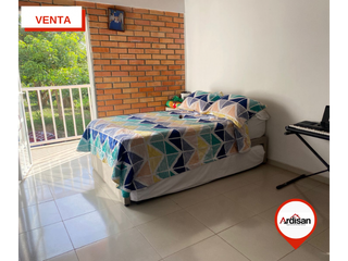 Foto 6 de LINDA CASA DE DOS PISOS PISOS EN SECTOR RESIDENCIAL