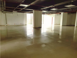 Foto 2 de OFICINA EN ARRIENDO- WORLD BUSINESS CENTER