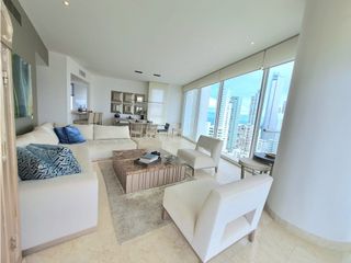 Foto 3 de Apartamento Bocagrande sobre la bahia