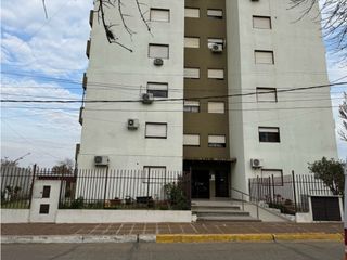Foto 1 de Vendo Departamento 2 Hab en Concepción del Uruguay, Entre Ríos