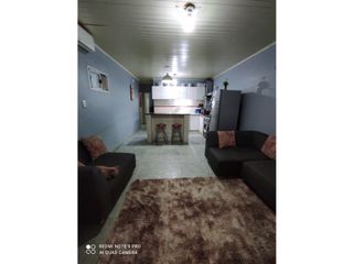 Foto 8 de VENDO CASA EN ITAEMBE MINI AV 131 Y 178