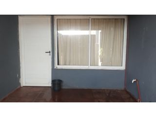 Foto 3 de VENDO CASA EN ITAEMBE MINI AV 131 Y 178