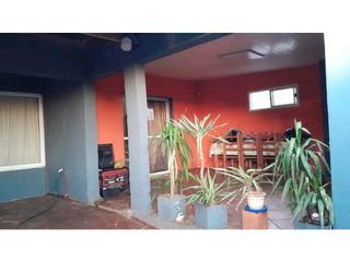 Foto 1 de VENDO CASA EN ITAEMBE MINI AV 131 Y 178