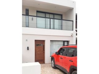 Foto 2 de DUPLEX A METROS DEL MAR EN ALQUILER TEMPORARIO