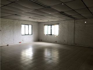 Foto 16 de BODEGA - SANTANDER