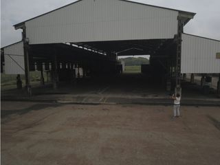 Foto 6 de BODEGA - SANTANDER