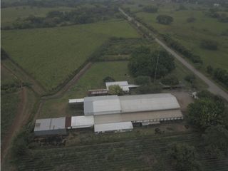Foto 1 de BODEGA - SANTANDER