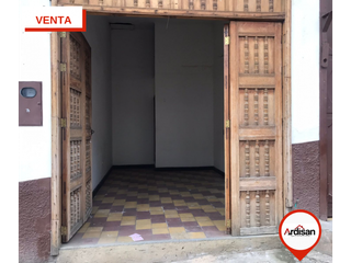 Foto 11 de VENTA ó ARRIENDO - CASA COMERCIAL PLANA CENTRAL