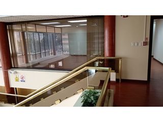 Foto 10 de La Kennedy, Oficina y Galpón en Renta, 2759.71m2, 5 Ambientes