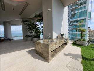 Foto 11 de Apartamento bocagrande sobre la bahia
