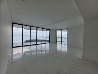 Foto 2 de Apartamento bocagrande sobre la bahia