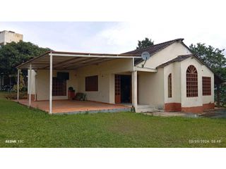 Foto 1 de SE VENDE PARCELA CON CASA EN LEBRIJA - AEROPUERTO - ALTAR DE LOS REYES