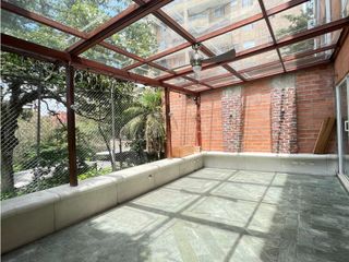 Foto 2 de Casa en Arriendo Castropol Medellín