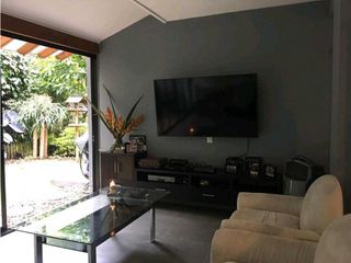 Foto 9 de Casa Reformada Ecx Ubicación Poblado la concha 339m2💰1400 Mill