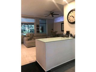 Foto 10 de Casa Reformada Ecx Ubicación Poblado la concha 339m2💰1400 Mill