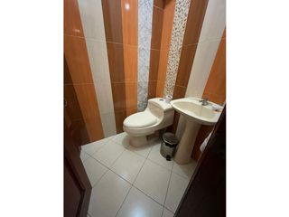 Foto 10 de Venta de Casa, Machala, Centro, 271 m²