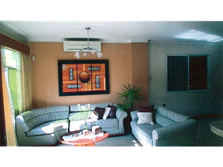 Foto 3 de Venta de Casa, Machala, Centro, 271 m²