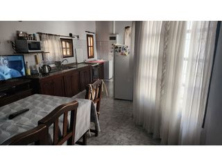 Foto 17 de Vendo Permuto Depto 3 Dor Bº Centro Parana 258 Escritura SIN EXPENSAS