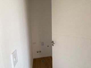Foto 14 de Piso en venta en Bernal Centro