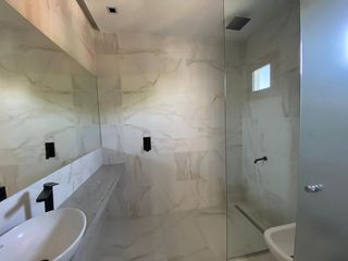 Foto 19 de Piso en venta en Bernal Centro