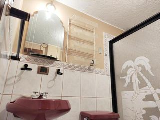 Foto 41 de Casa Rentera de Oportunidad, 5 departamentos y 2 locales comerciales, El Ejido, Quito