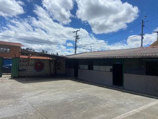 Foto 1 de BODEGAS EN RENTA, SECTOR ABELARDO J ANDRADE