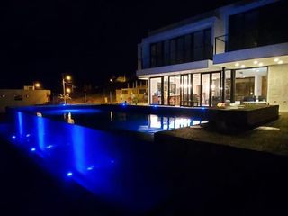 Foto 1 de HERMOSA CASA CON PISCINA EN RENTA, SECTOR PLAYAS VILLAMIL