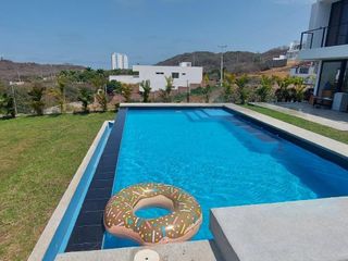 Foto 18 de HERMOSA CASA CON PISCINA EN RENTA, SECTOR PLAYAS VILLAMIL
