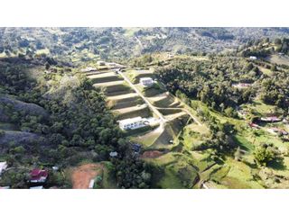Foto 13 de Venta de lote en condominio de Guarne, Antioquia