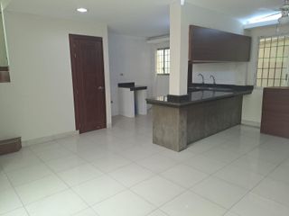 Foto 3 de VENTA CASA MUCHO LOTE I CONJUNTO CERRADO (DB)