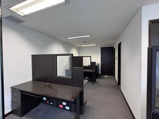 Foto 4 de SE VENDE OFICINA POBLADO