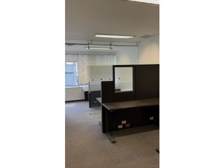 Foto 2 de SE VENDE OFICINA POBLADO