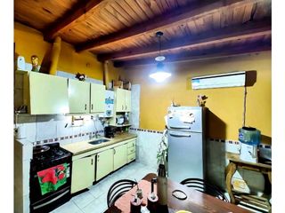 Foto 4 de VENTA DE HERMOSA CASA BARRIO TITARELLI- LOS CAMPAMENTOS,  RIVADAVIA