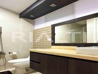 Foto 11 de Amplia casa en venta en Monteserrín, en conjunto privado