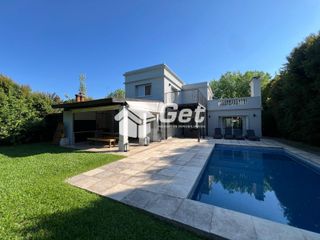 Foto 2 de Casa a la venta en San Isidro Labrador Villanueva