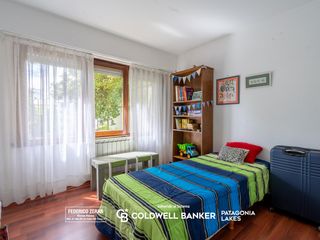 Foto 13 de VENTA departamento de 4 dormitorios, de 100 mts, centro San Carlos de Bariloche
