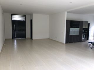 Foto 47 de VENDO ESPECTACULAR CASA CONDOMINIO RENANIA