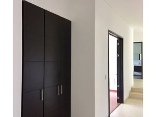 Foto 19 de VENDO ESPECTACULAR CASA CONDOMINIO RENANIA