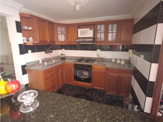 Foto 7 de EN VENTA CASA CACIQUE IMPERIAL LAGOS DEL CACIQUE BUCARAMANGA