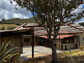 Foto 10 de Venta de Hacienda Turística, Nabón, 42 ha