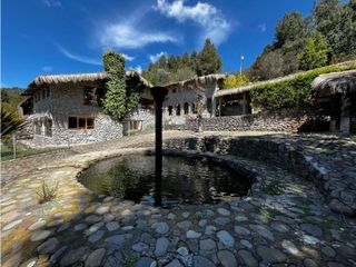 Foto 1 de Venta de Hacienda Turística, Nabón, 42 ha