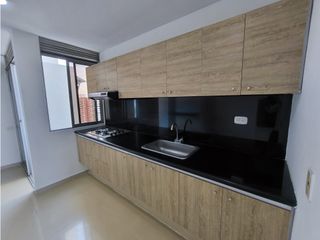 Foto 2 de APARTAMENTO EN VENTA EN CIUDAD JARDIN CON TRIPLE PARQUEADERO C-VR