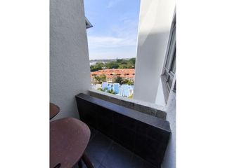 Foto 8 de APARTAMENTO EN VENTA EN CIUDAD JARDIN CON TRIPLE PARQUEADERO C-VR