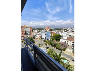 Foto 3 de APARTAMENTO EN VENTA EN CIUDAD JARDIN CON TRIPLE PARQUEADERO C-VR