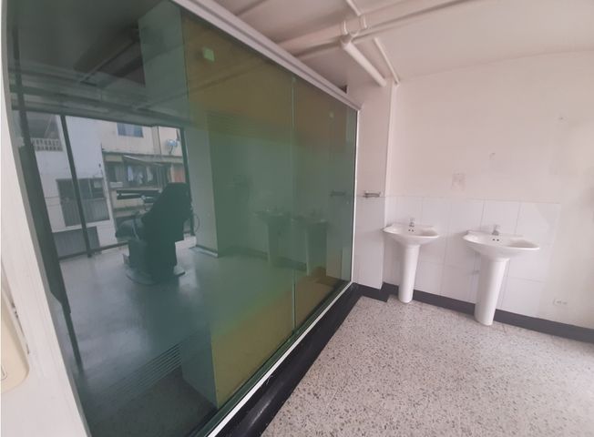 place photo 34