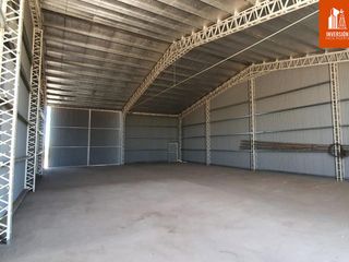 Foto 1 de Base de 1 hectárea con galpón de 300 m2  - Añelo